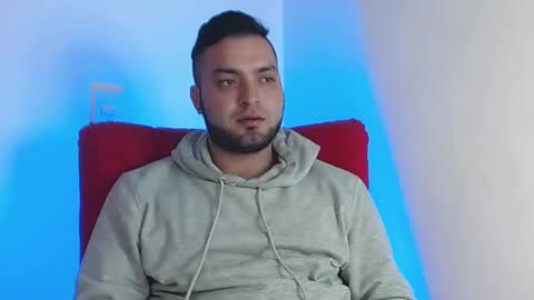 Snapshot of robert_leroy chatting on February 11, 7:12 am Stiven - online show from February 11, 7:12 am