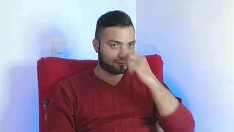 Snapshot of robert_leroy chatting on February 16, 5:48 am Stiven - online show from February 16, 5:48 am