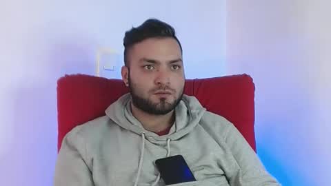 Snapshot of robert_leroy chatting on February 17, 3:53 pm Stiven - online show from February 17, 3:53 pm