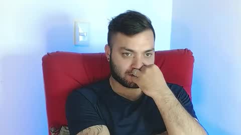 Snapshot of robert_leroy chatting on February 20, 10:05 am Stiven - online show from February 20, 10:05 am