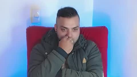 Snapshot of robert_leroy chatting on March 2, 6:05 am Stiven - online show from March 2, 6:05 am