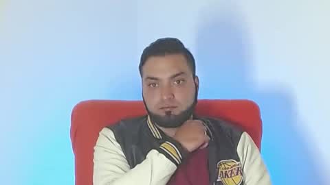 Snapshot of robert_leroy chatting on October 17, 6:05 am Stiven - online show from October 17, 6:05 am