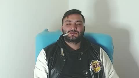 Snapshot of robert_leroy chatting on November 14, 11:02 pm Stiven - online show from November 14, 11:02 pm