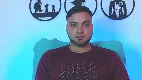 Snapshot of robert_leroy chatting on November 30, 3:27 pm Stiven - online show from November 30, 3:27 pm