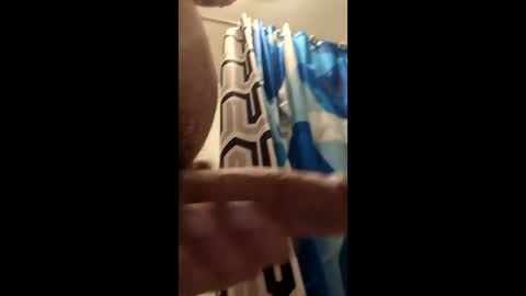 roberth646621935 online show from January 9, 7:44 am