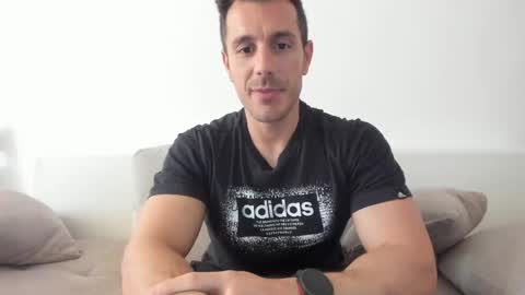 roberto4ever online show from April 23, 11:31 am