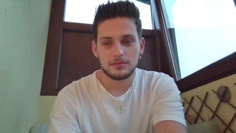 Roberto online show from December 11, 5:53 am