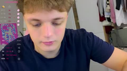 robertokingsize online show from January 8, 4:53 pm