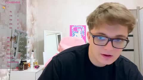 robertokingsize online show from January 14, 5:51 pm