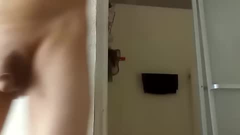 robertsaiz4200 online show from November 3, 10:32 pm