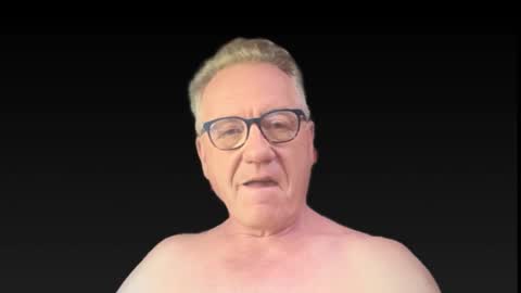 Snapshot of roberttherabbit chatting on September 20, 11:22 am RobertTheRabbit online show from September 20, 11:22 am