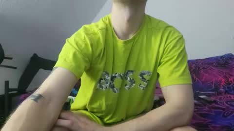 Snapshot of robertxxxpo chatting on February 19, 6:53 am Zenek online show from February 19, 6:53 am