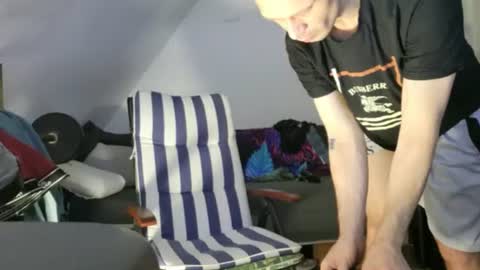 Snapshot of robertxxxpol chatting on February 14, 11:45 pm zenek robert online show from February 14, 11:45 pm