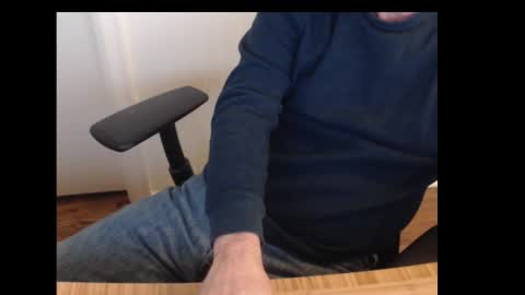 robidan6923 online show from January 17, 1:03 pm