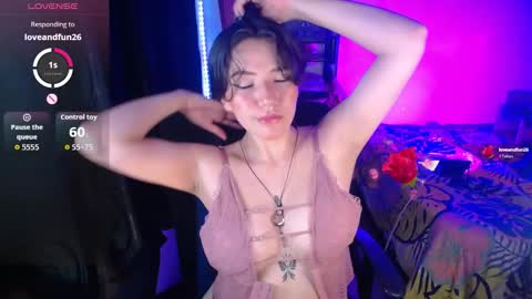 Snapshot of robin__nj chatting on February 11, 11:54 pm Robin online show from February 11, 11:54 pm