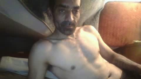 Snapshot of robincom23 chatting on July 22, 4:04 am R online show from July 22, 4:04 am