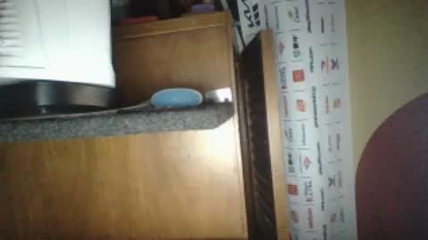 Snapshot of robincom23 chatting on July 25, 7:39 am R online show from July 25, 7:39 am