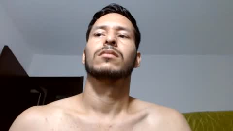 Snapshot of robinhotsexy chatting on July 30, 6:01 am robinhotsexy online show from July 30, 6:01 am