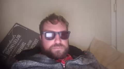 robinouhot online show from March 25, 5:57 am