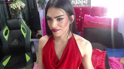 Snapshot of robinsonbaker chatting on September 15, 5:40 am Margot Ferrer online show from September 15, 5:40 am