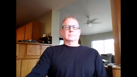 robo0000 online show from January 7, 7:05 pm