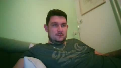 Snapshot of robtheman94 chatting on October 6, 9:01 pm Robin online show from October 6, 9:01 pm