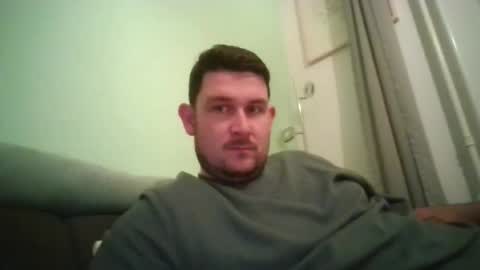 Snapshot of robtheman94 chatting on October 19, 9:04 pm Robin online show from October 19, 9:04 pm