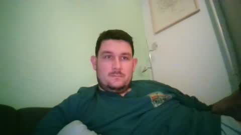 Snapshot of robtheman94 chatting on December 1, 9:09 pm Robin online show from December 1, 9:09 pm