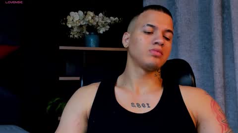 rocco_santos online show from September 20, 6:03 am