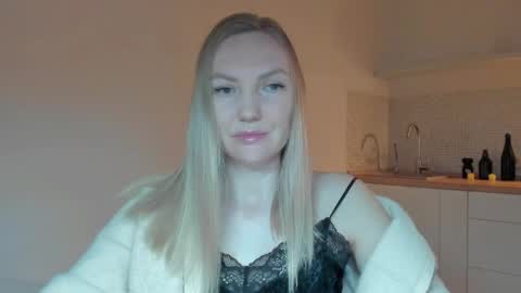 Snapshot of rock__baby chatting on May 10, 9:53 pm rock__baby online show from May 10, 9:53 pm