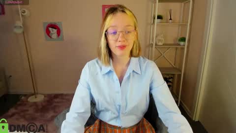 Rockett online show from October 10, 1:26 am