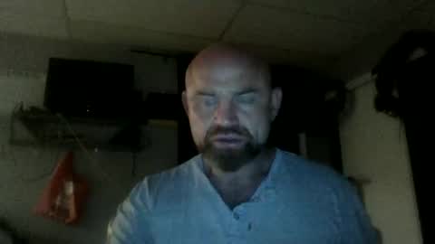 Snapshot of rockharder000 chatting on December 4, 8:23 am rockharder000 online show from December 4, 8:23 am