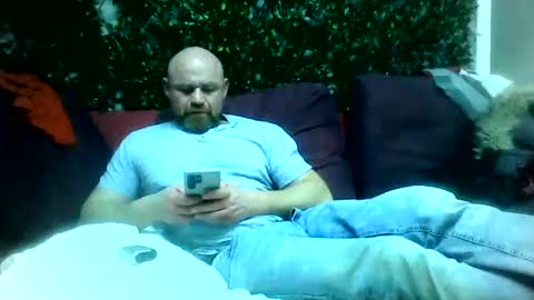 Snapshot of rockharder000 chatting on January 27, 6:41 am rockharder000 online show from January 27, 6:41 am