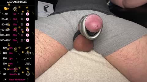 Snapshot of rockhardstar72 chatting on December 24, 3:38 am Bonez online show from December 24, 3:38 am