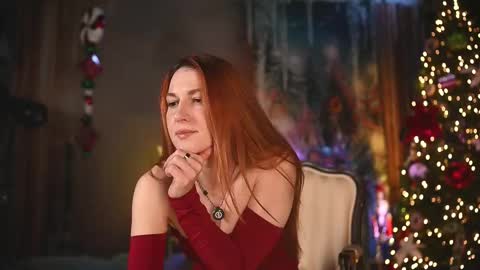 Snapshot of rocknrose chatting on December 14, 10:25 pm RocknRose online show from December 14, 10:25 pm