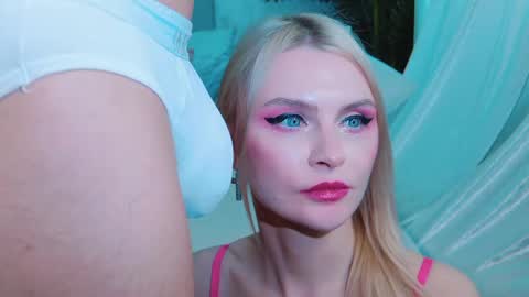 Lina and Den online show from April 23, 12:29 pm