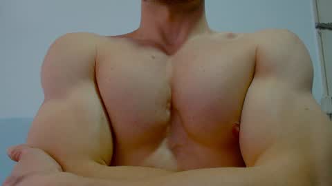 rocky muscle online show from July 1, 7:57 pm