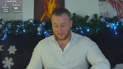 Snapshot of roddy_riss chatting on December 31, 7:42 am Roddy online show from December 31, 7:42 am