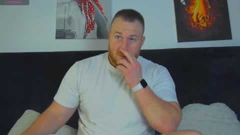 Snapshot of roddy_riss chatting on January 8, 7:34 am Roddy online show from January 8, 7:34 am