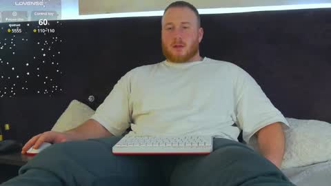 Snapshot of roddy_riss chatting on January 14, 6:07 pm Roddy online show from January 14, 6:07 pm