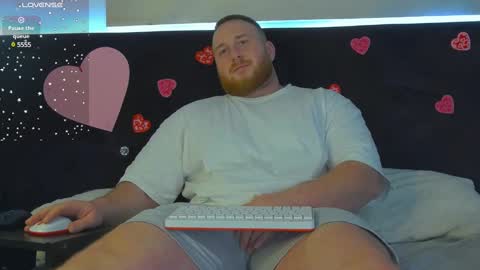 Snapshot of roddy_riss chatting on February 11, 4:35 pm Roddy online show from February 11, 4:35 pm