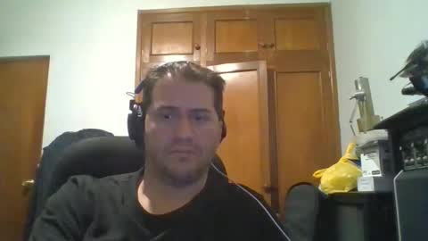 Snapshot of rodfer chatting on December 23, 8:34 am Rodfer online show from December 23, 8:34 am