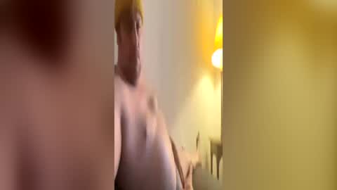 rodgie_dodgie073 online show from June 29, 2:51 am