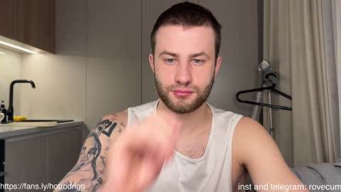 Snapshot of rodrigoveira chatting on January 7, 10:41 pm Rodrigo online show from January 7, 10:41 pm