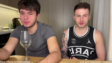 Snapshot of rodrigoveira chatting on January 31, 7:51 pm Rodrigo online show from January 31, 7:51 pm