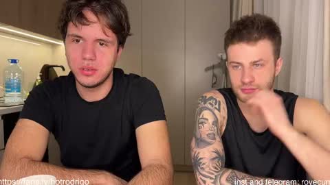 Snapshot of rodrigoveira chatting on February 14, 4:31 pm Rodrigo online show from February 14, 4:31 pm