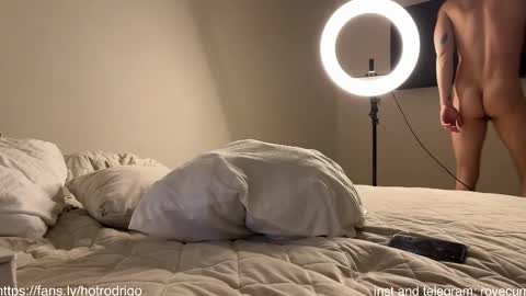 Snapshot of rodrigoveira chatting on February 16, 9:38 pm Rodrigo online show from February 16, 9:38 pm