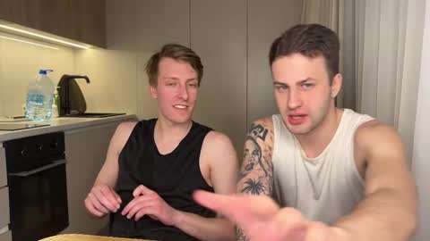 Snapshot of rodrigoveira chatting on February 18, 12:37 am Rodrigo online show from February 18, 12:37 am