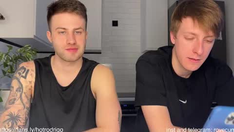 Snapshot of rodrigoveira chatting on March 6, 1:46 pm Rodrigo online show from March 6, 1:46 pm