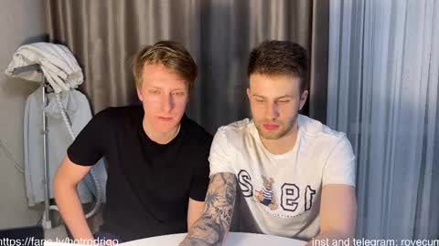 Snapshot of rodrigoveira chatting on March 9, 8:52 pm Rodrigo online show from March 9, 8:52 pm